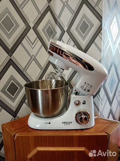 Новый Миксер Delta LUX DL-5072Р
