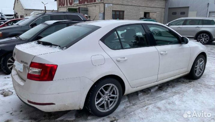 Skoda Octavia A7 2017 г по запчастям