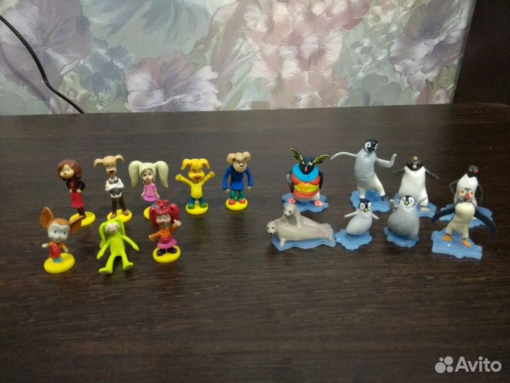 Продаю фигурки из 