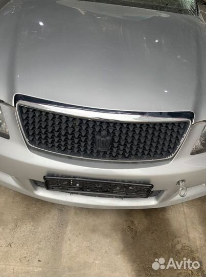 Решётка радиатора Toyota Crown Athlete рестайлинг