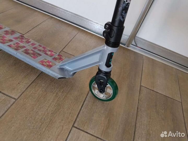 Трюковой самокат Oxelo