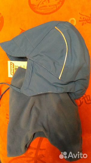 Новая Шапка-шлем с манишкой Reima Теc р.48