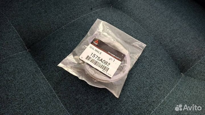 Кольцо уплотнительное приемной трубы Mitsubishi