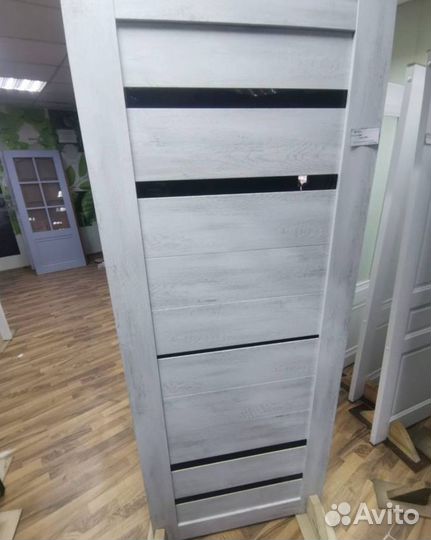 Двери новые