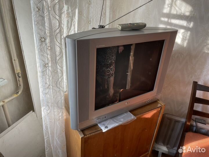 Телевизор ЭЛТ lg