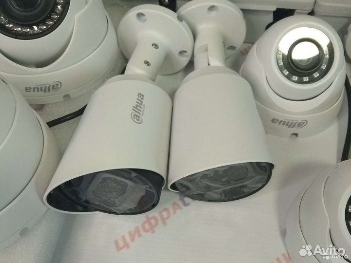 21 Камера IP/CVI видеонаблюдения 4Мп/1Mpix Dahua