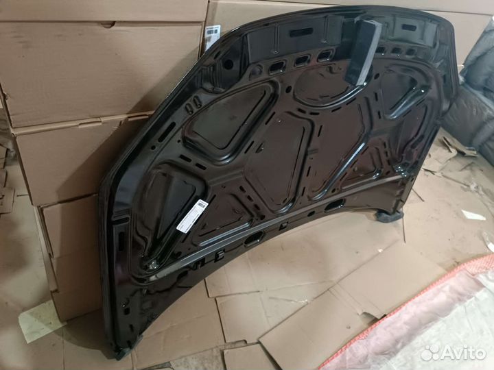 Капот на LADA granta цвет черный