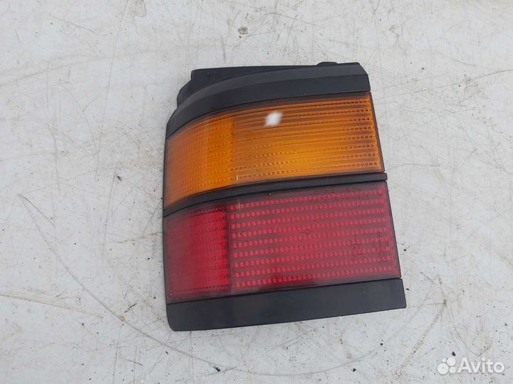 Фонарь задний левый, универсал Volkswagen Passat 3