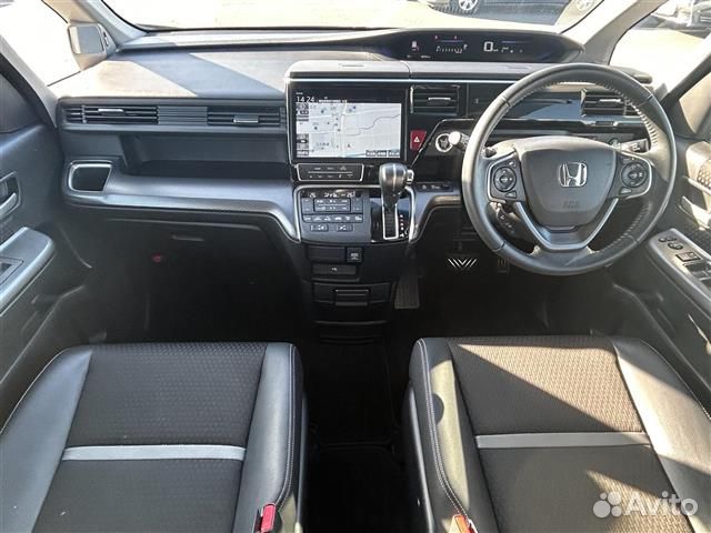 Honda Stepwgn Spada 1.5 AT, 2021, 60 000 км