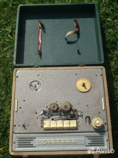 Ламповый магнитофон Gintaras