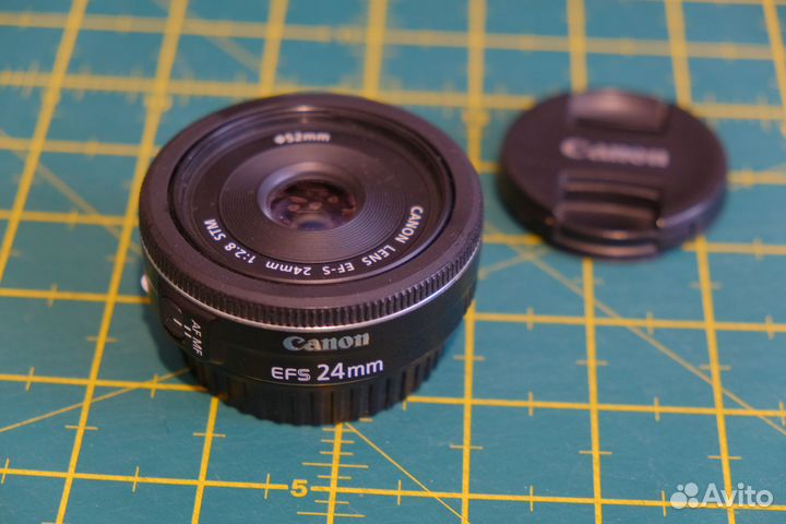 Объектив Canon EF-S 24mm f2.8 STM