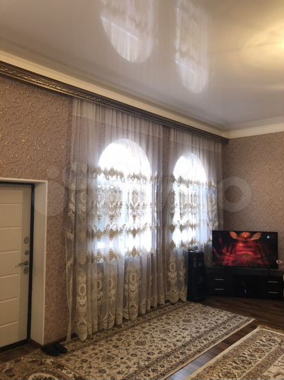 Дом 320 м² на участке 7 сот.