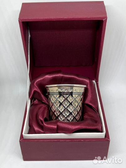 Новые серебряные стопки