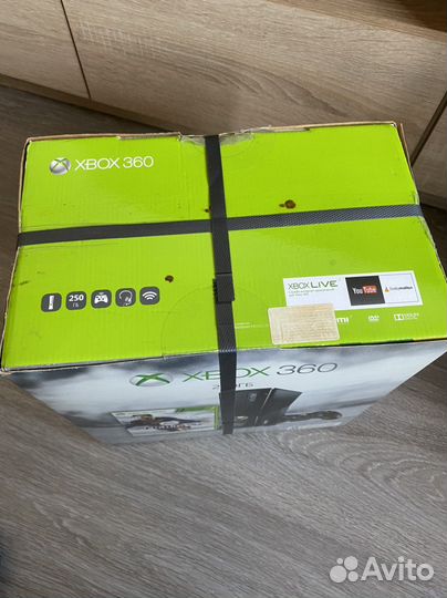 Xbox 360 Slim 250gb лицензионный