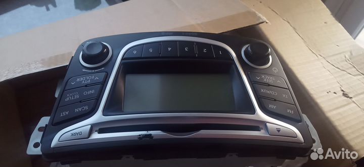 Штатная магнитола на hyundai solaris 1