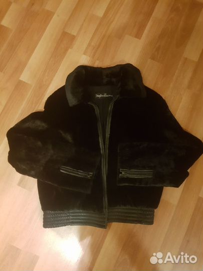 Продам куртку норкрвую