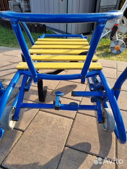 Детские санки на колесах