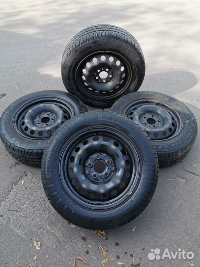 Шины диски и колеса на 16 Mercedes 4шт