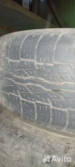 Bridgestone Dueler H/T 687 225/65 R17
