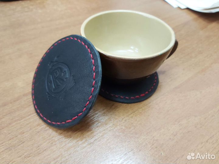 Подставка (бирдекель) под бокалы, кружки)