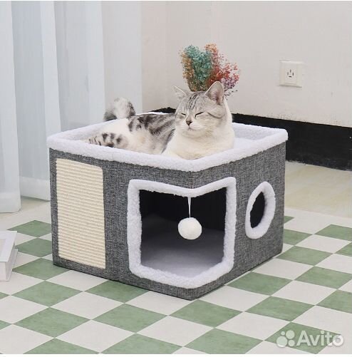 Кошачий домик с когтеточкой