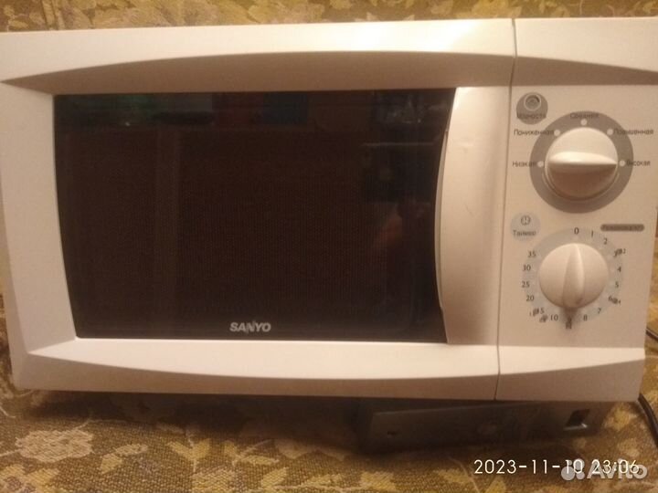 Микроволновая печь