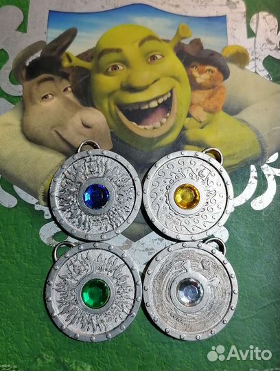 Жетоны /медальоны /амулеты Шрек
