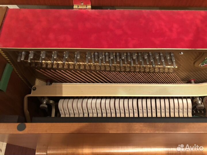 Пианино petrof