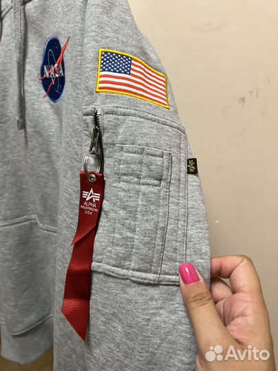 Худи alpha industries nasa