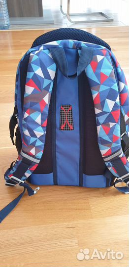 Школьный рюкзак