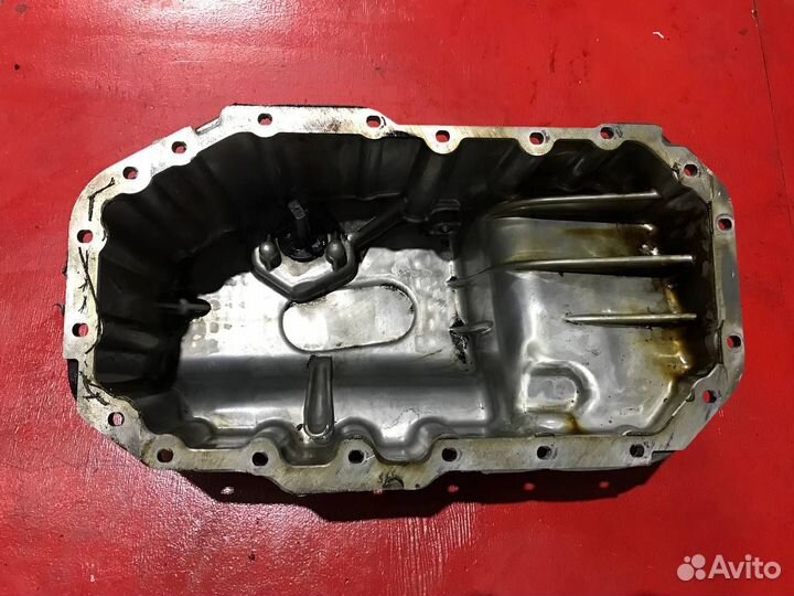 Поддон двигателя Volkswagen Golf CAV 1.4