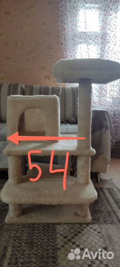 Кошачий домик с когтеточкой