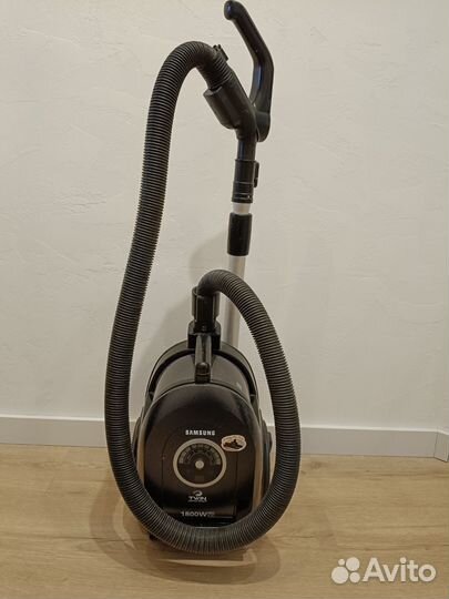 Пылесос б/у Samsung