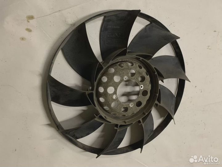 Крыльчатка вискомуфты Land Rover Discovery 3
