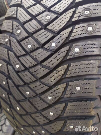 Goodyear Ultra Grip Ice Arctic 2 SUV 225/60 R17