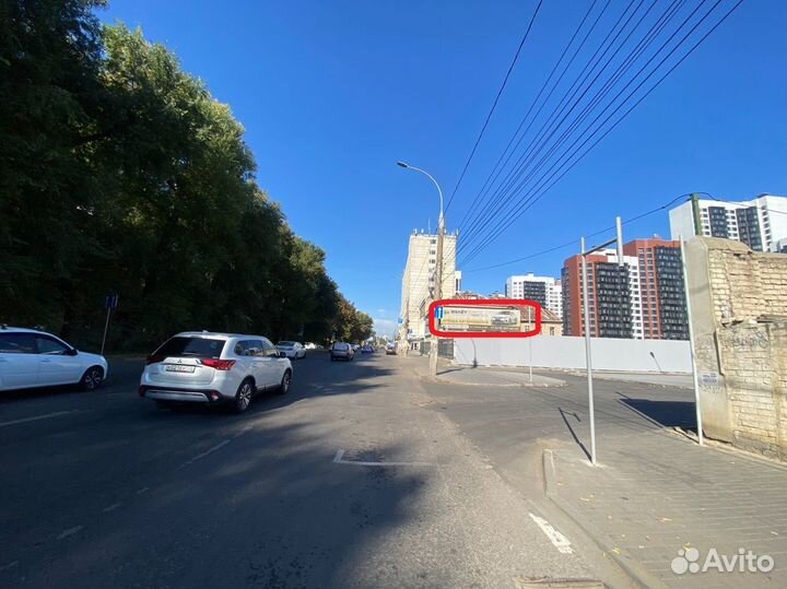 Место под рекламу на фасаде бц Этажи