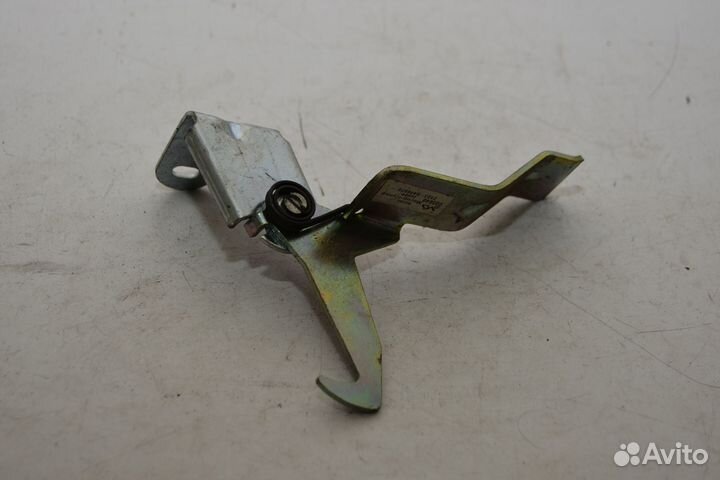 Крючок ваз 2123 капота 21230-8406070 Мотор-Супер