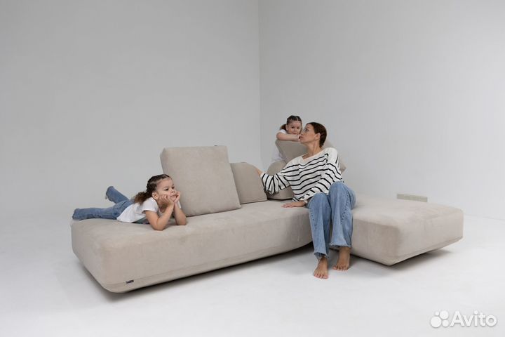 Диван прямои 4400х1700 мм