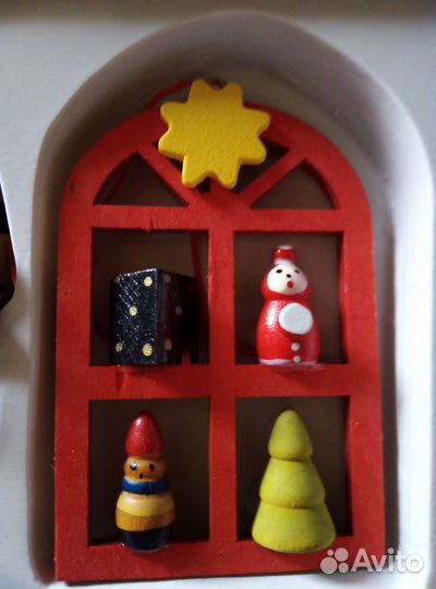 Новогодние игрушки