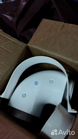 Отвод 90 градусный для коаксиальной трубы