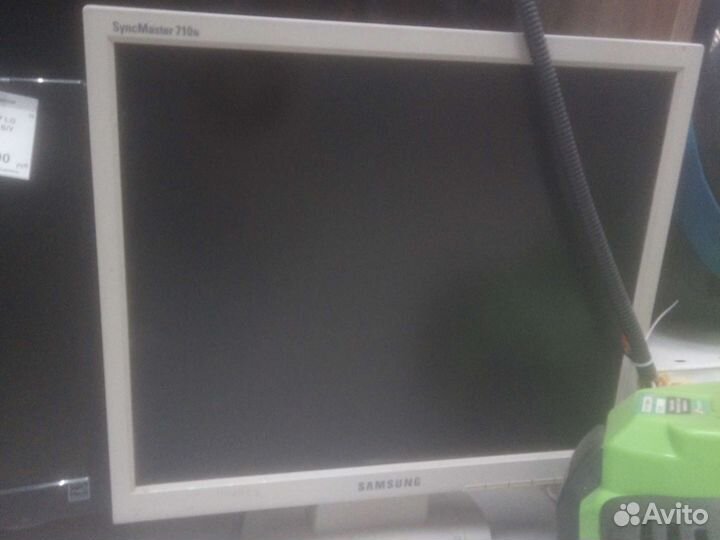 Монитор Samsung b2030