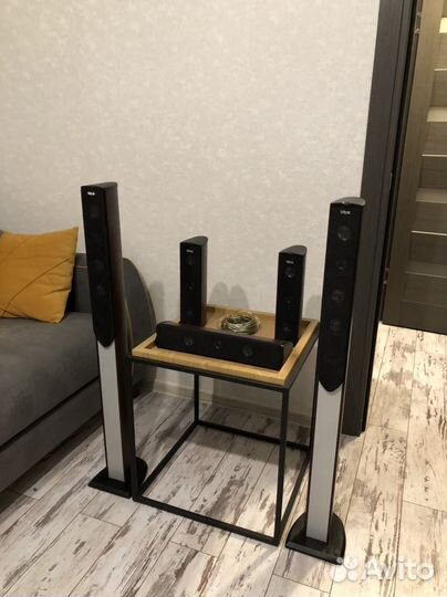 Система напольной акустики