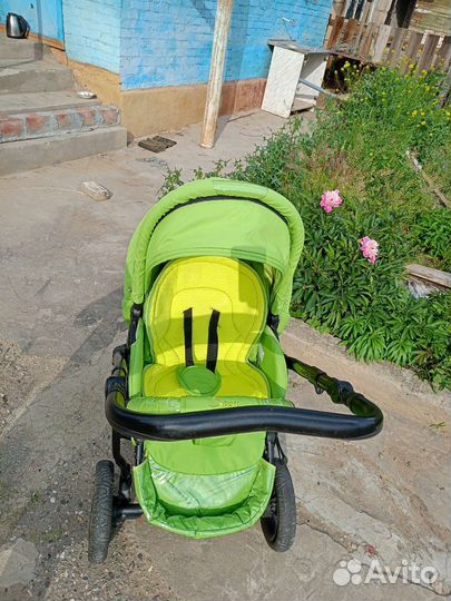 Коляска 3 в 1 zippi tutis