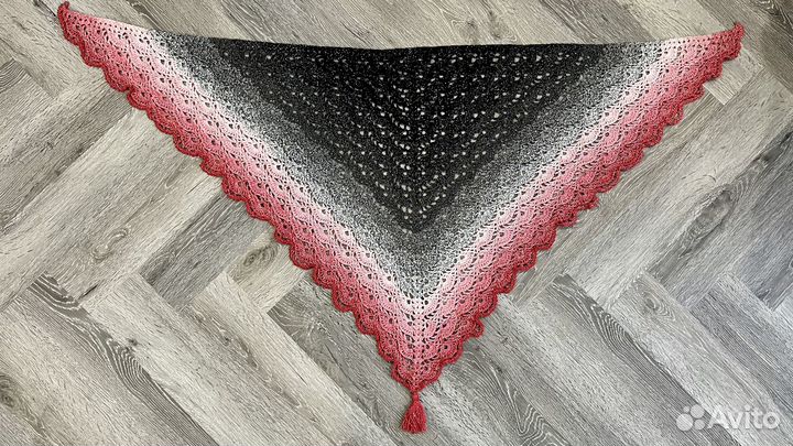 Бактус Шаль Платок вязаный