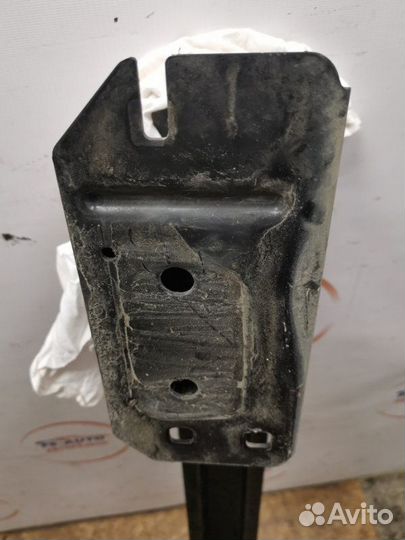 Усилитель бампеpa задний Ford Mondeo 4 седан 2.0