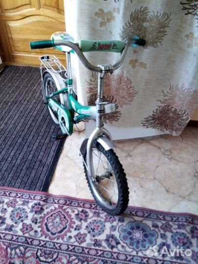 Продам велосипед детсткий двухколёсный