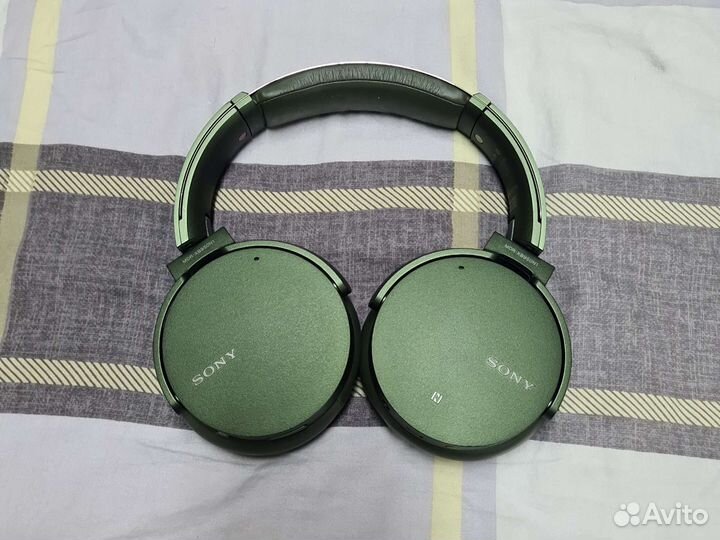 Наушники Sony MDR - XB950N1