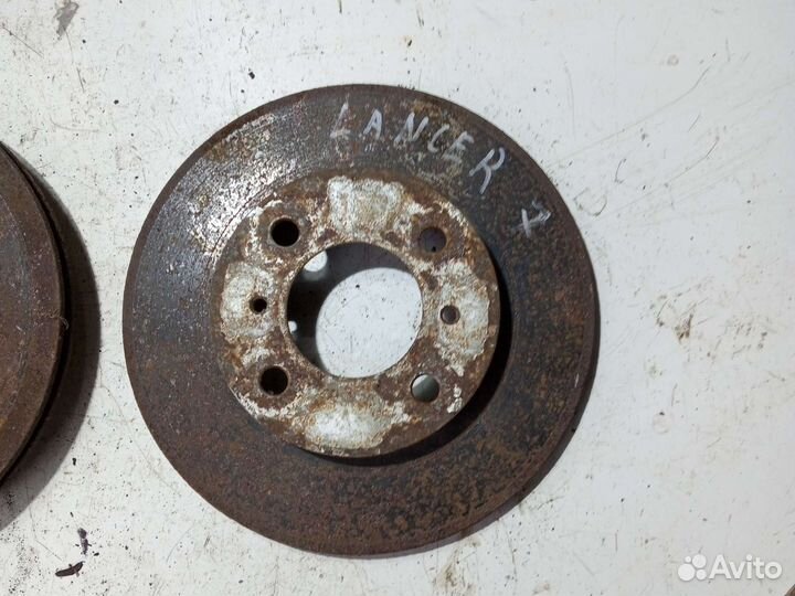 Тормозной диск Mitsubishi Lancer7