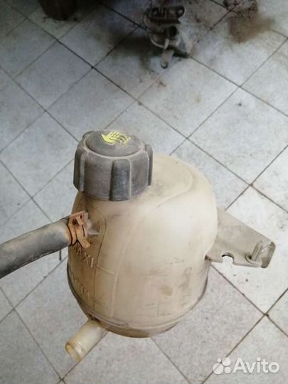 Рено симбол 2 расширительный бачок