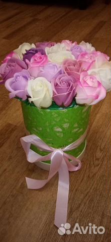 Очаровательные букеты из мыльных роз